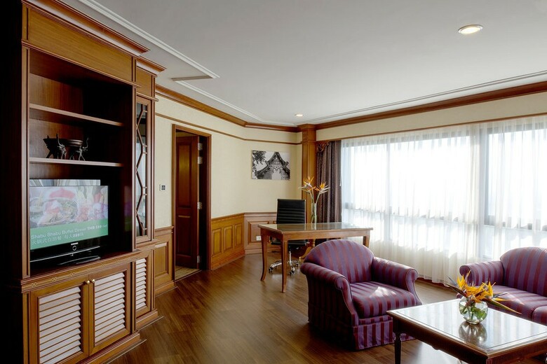 Centara Riverside Hotel Chiang Mai