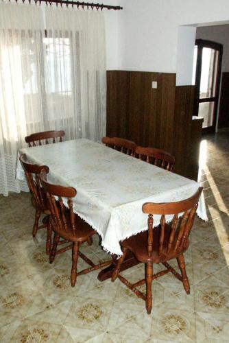 Apartments By The Sea Stanici (Omis) - 650