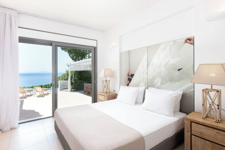 Mare Dei Suites Hotel Ionian Resort