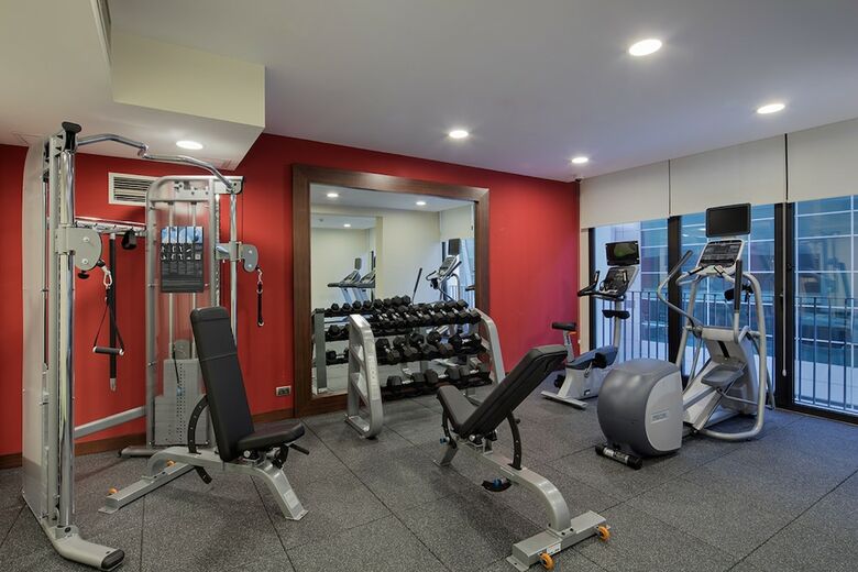 Hotel Hilton Garden Inn Izmir Bayrakli