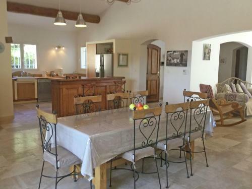 Villa La Cadeline