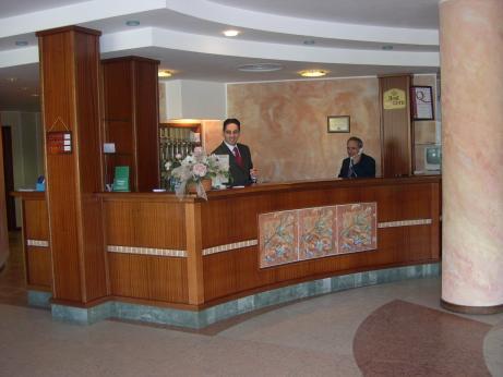 Hotel Carlo Felice