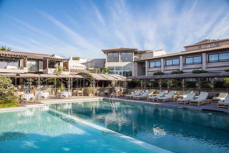 Hotel Relais Du Silence Le Roi Th�odore