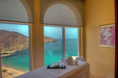 Hotel Oceanic Khorfakkan Resort & Spa