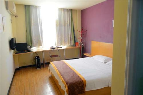 Posada Enshi Fast 8 Business Inn