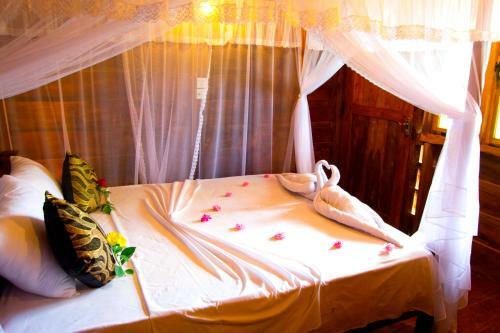 Hostal Sigiri Charuka Resort