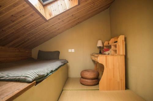 Hangzhou Luchai Inn Cartoon House