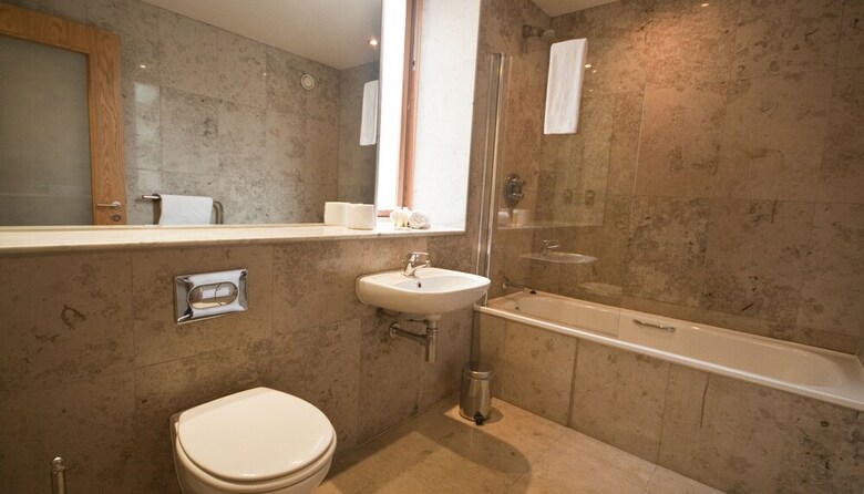 Hotel Amberley House By Thekeycollections