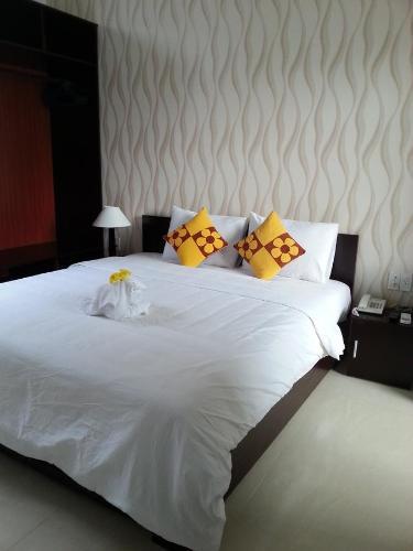 Huong My Beach Homestay