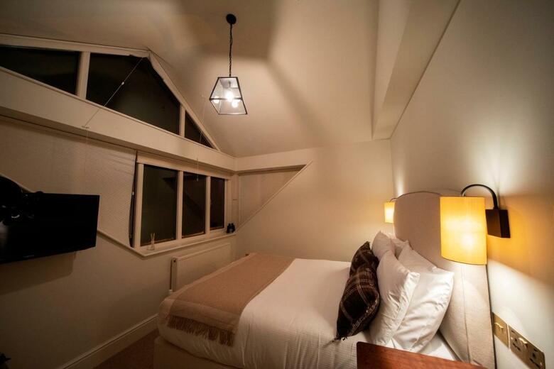 Oak Bank Hotel