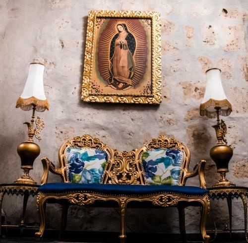 Hotel El Portal De San L�zaro