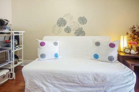 Hostal Rooms Within Toronto