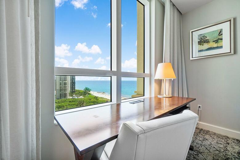 Hotel Palm Beach Marriott Singer Island Beach Resort & Spa