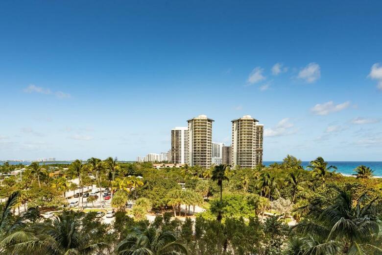 Hotel Palm Beach Marriott Singer Island Beach Resort & Spa