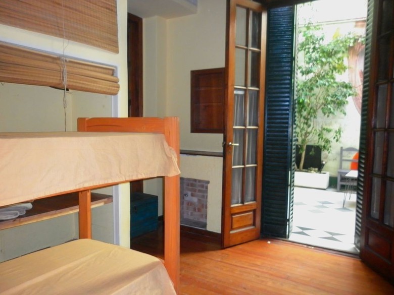 Hostal VI Luz Y Entr� Hostel