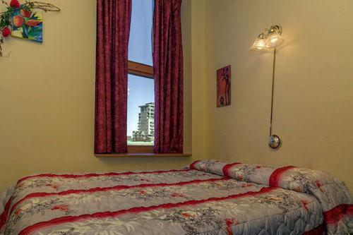 Hotel H�tel Champ-de-mars