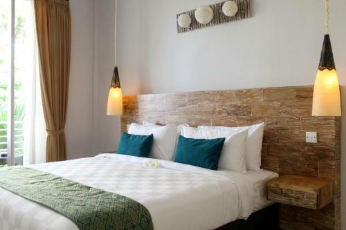 Hotel The Grand Sunti