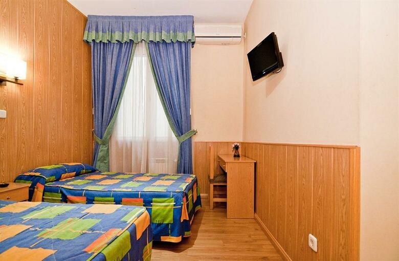 Hostal Oporto