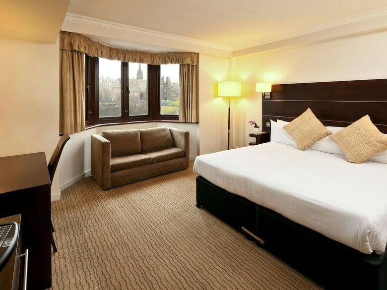 Hotel Mercure Edinburgh Princes Street