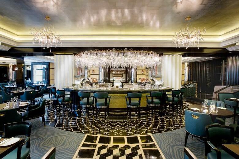 Hotel Savoy