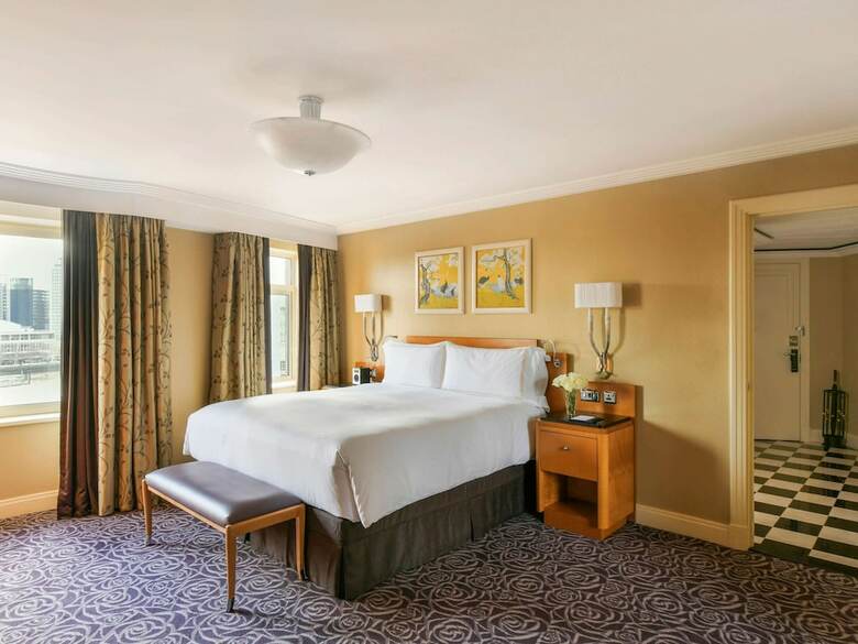 Hotel Savoy