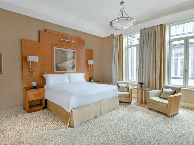 Hotel Savoy