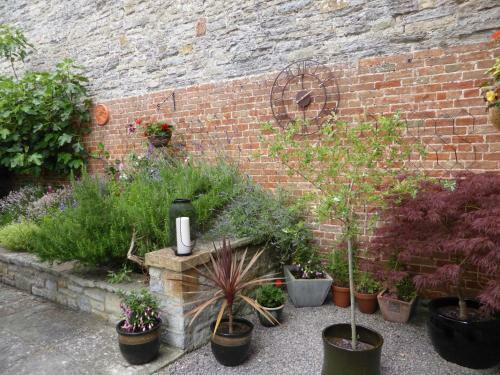 Bed & Breakfast Liongate House
