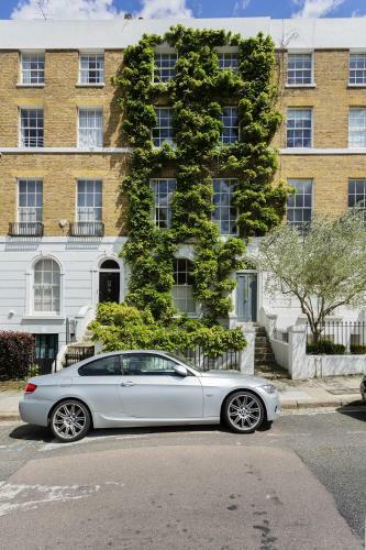 Veeve - Five Bedroom House In Greenwich