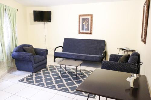 Dolphin Executives Hotel