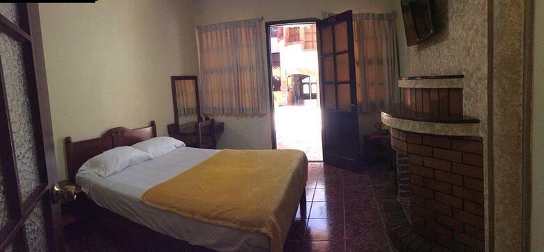 Hotel Villa Real Plaza