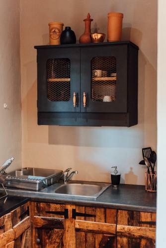Hostal Sabrage Guesthouse & Venue