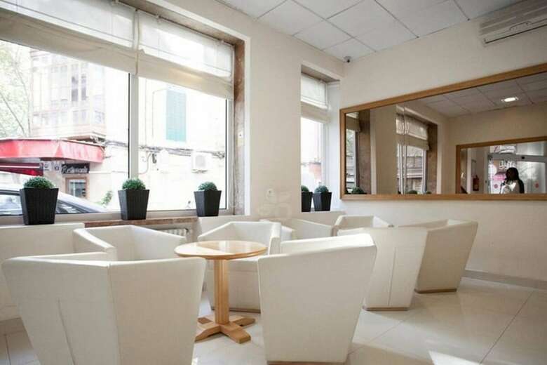 Hotel Amic Col�n