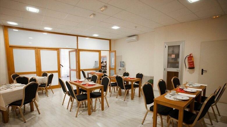 Hotel Amic Col�n