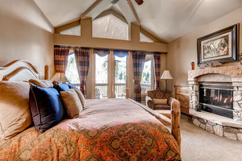 Hotel Elkhorn Lodge