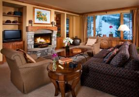 Hotel Elkhorn Lodge