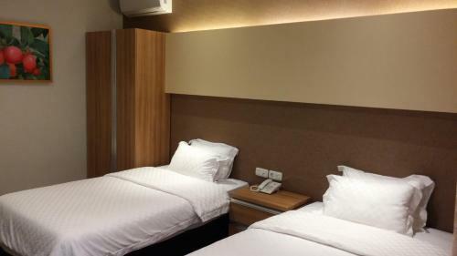 Hostal Dago 207