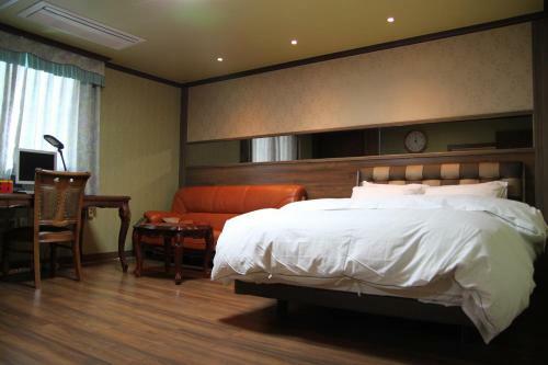 Gunsan Western Hotel