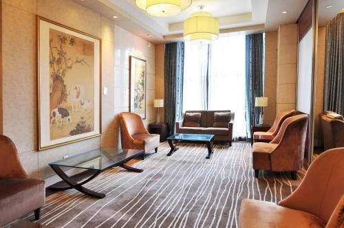 Hotel Howard Johnson Caida Plaza Shanghai