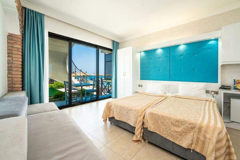 Hotel Manolya
