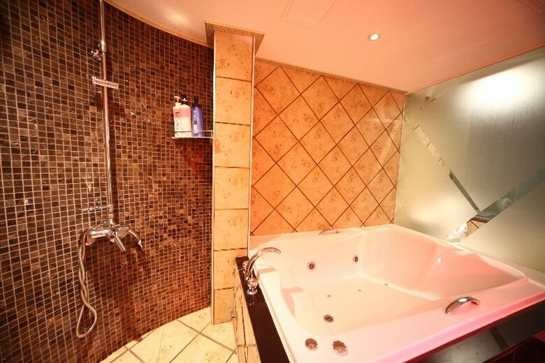 Motel Shinchon Vogue Hotel
