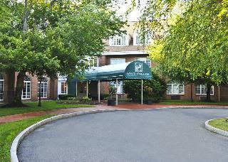 Hotel Avon Old Farms