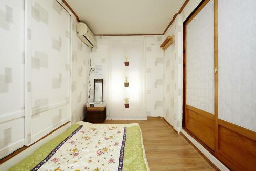 Hostal Vine Hanok Guesthouse