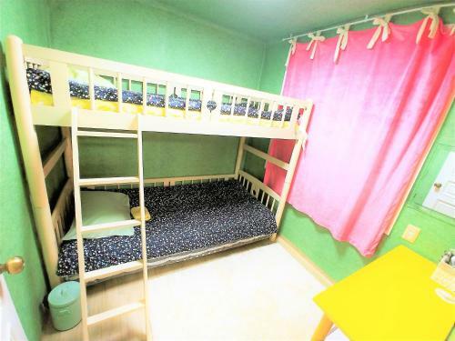 Hostal K-girl Guesthouse (Female Only)
