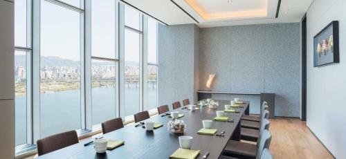 Hotel Sheraton Grande Walkerhill