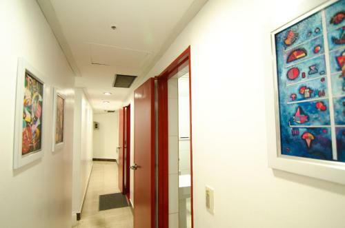 Hostal Kimchee Sinchon Guesthouse