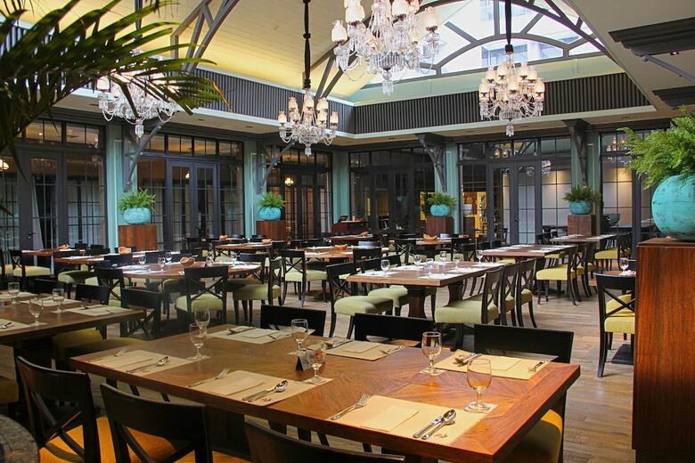 Hotel Aston At Kuningan Suites