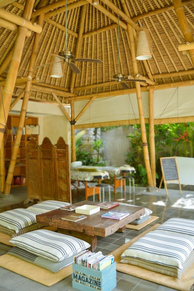 Hotel The Open House Jimbaran Bali