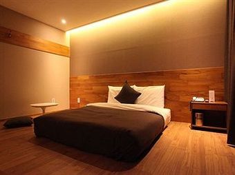 Designers Hotel Rich