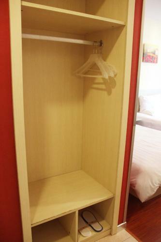 Hotel Hanting Express Chongqing North Railway Station