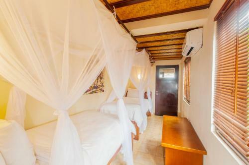 Lembongan Island Beach Villas